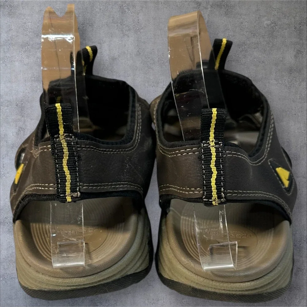Ozark Trail Men's Outdoor Round Toe Fisherman Sandals Size‎ 9